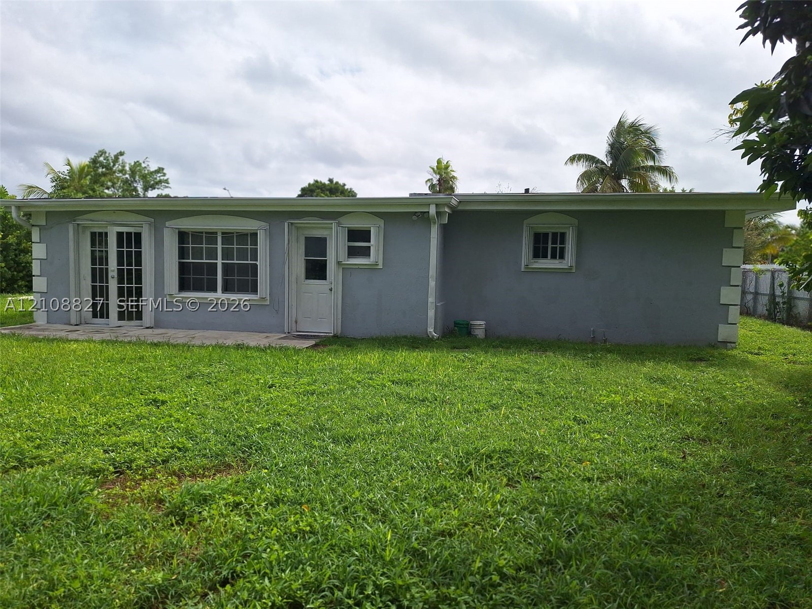 15261 SW 102nd Ct, Miami FL 33157