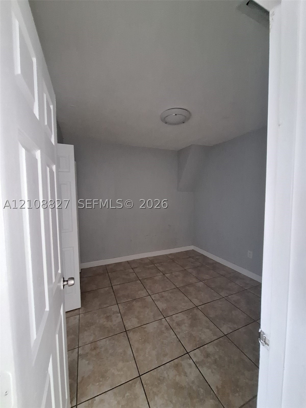 15261 SW 102nd Ct, Miami FL 33157