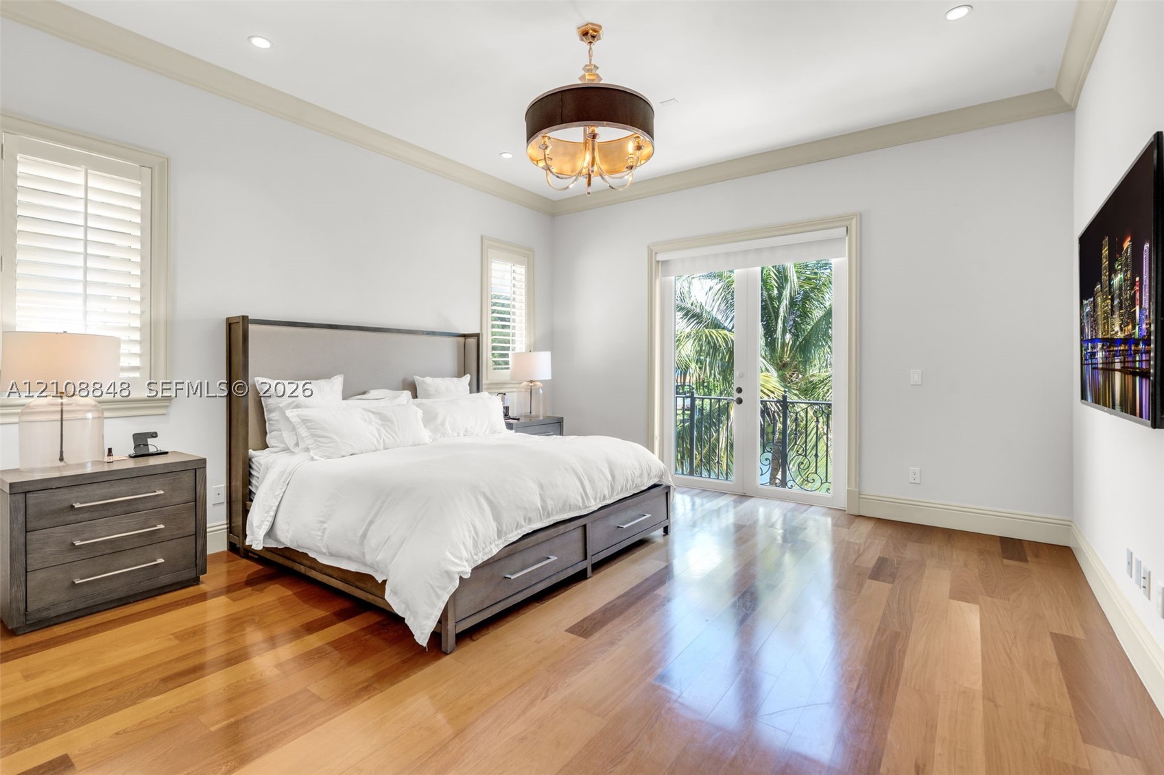4815 University Dr, Coral Gables FL 33146