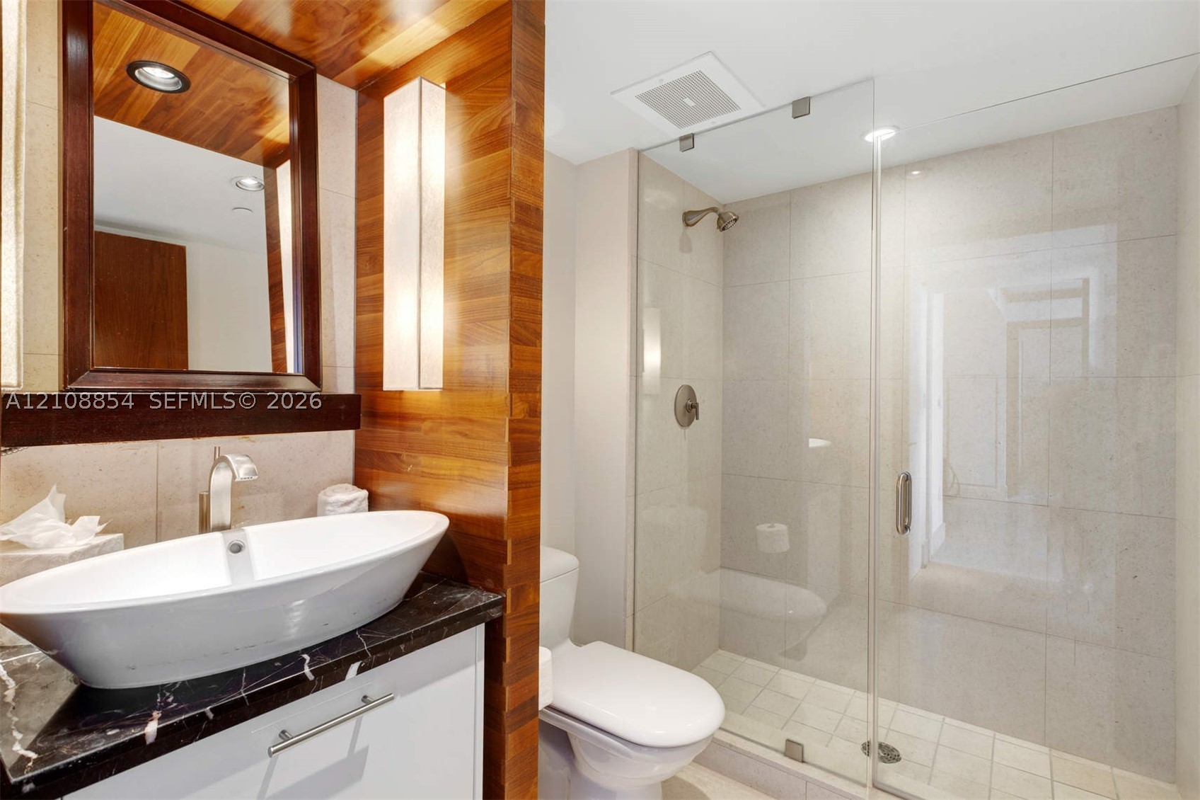 6801 Collins Ave #909, Miami Beach FL 33141
