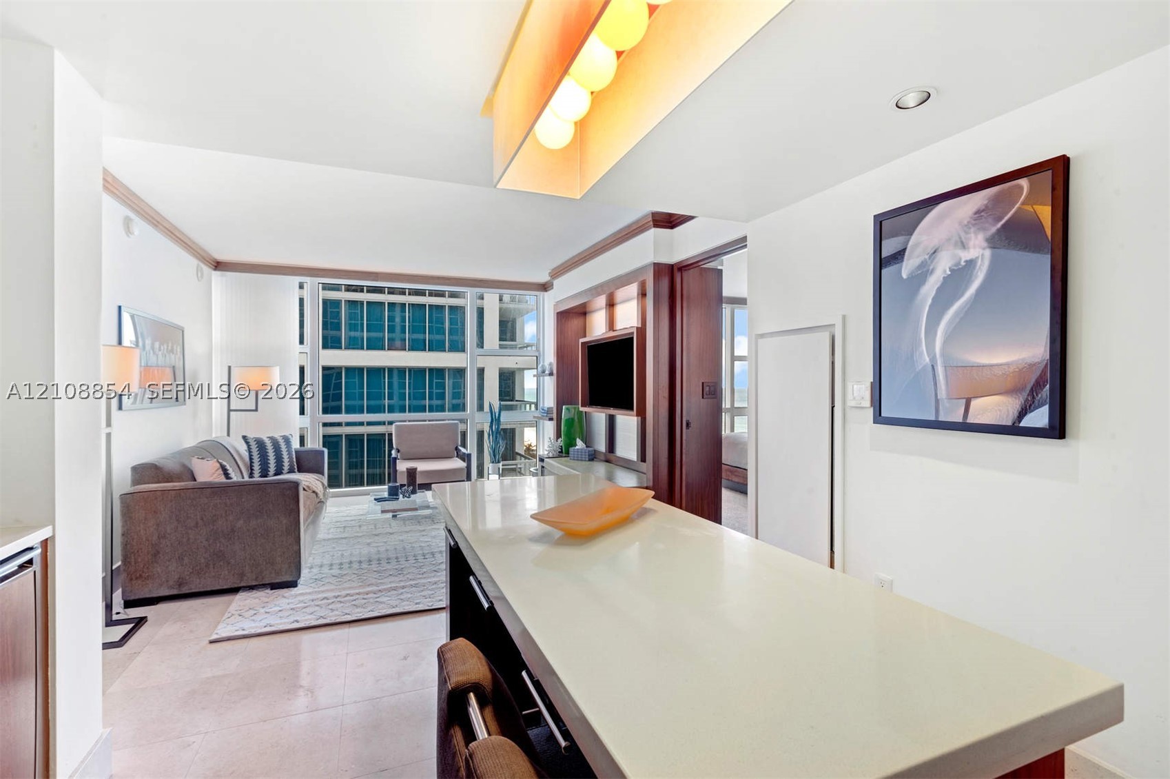 6801 Collins Ave #909, Miami Beach FL 33141