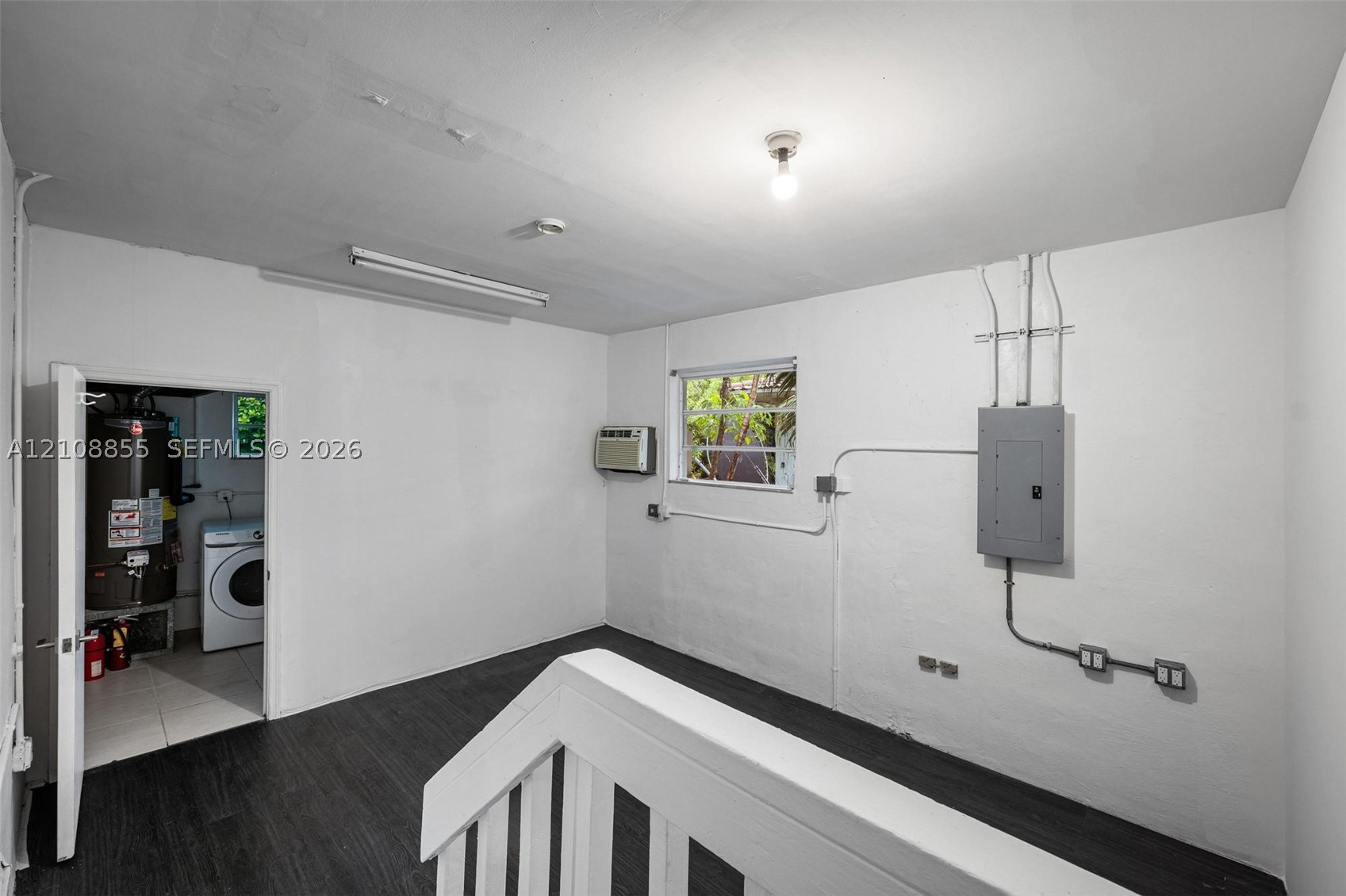 9520 E Broadview Dr, Bay Harbor Islands FL 33154