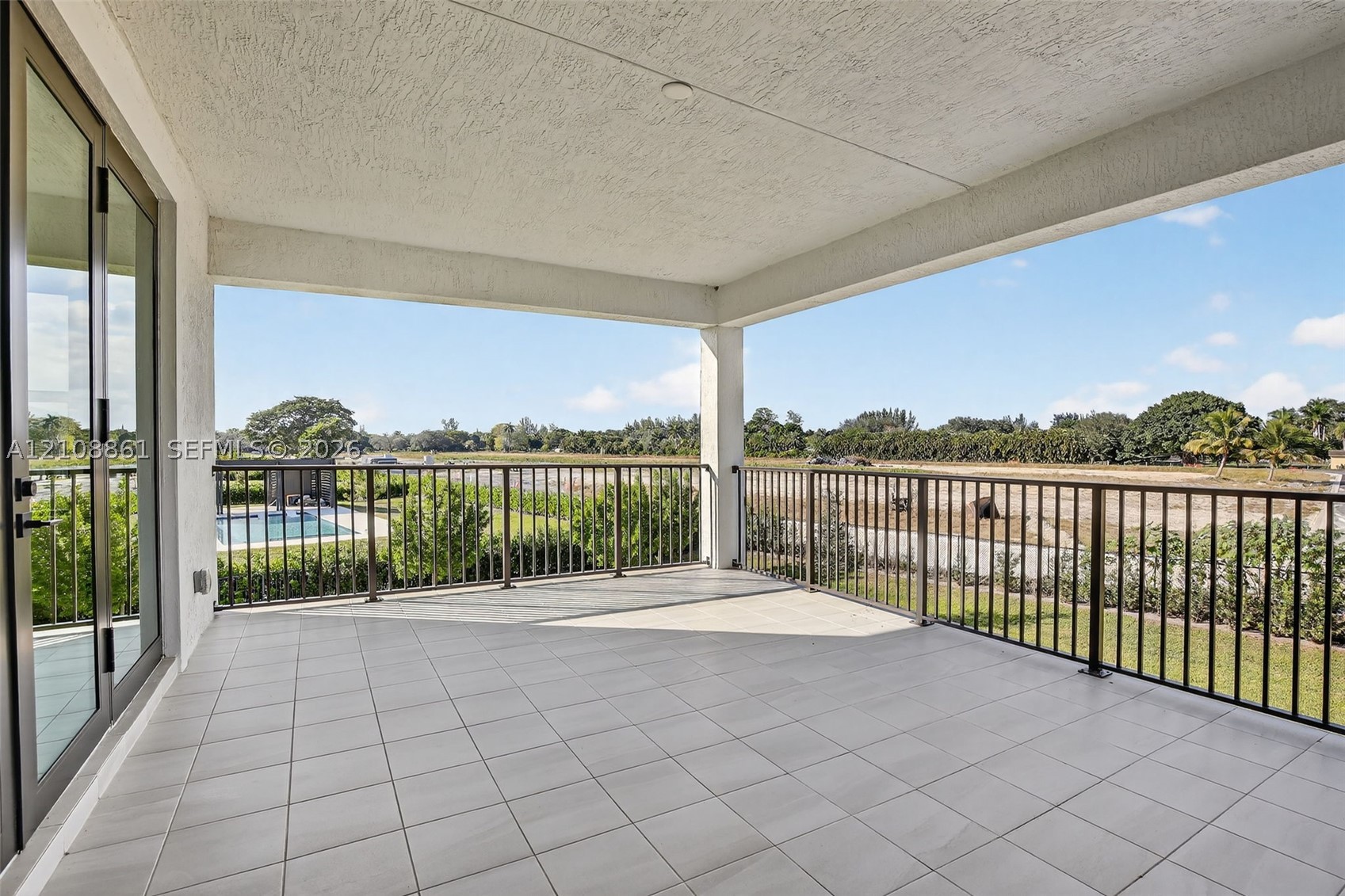 14855 Millstone Ranches Dr, Davie FL 33331