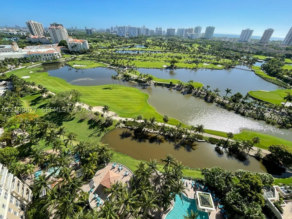 19501 W Country Club Dr #2103, Aventura FL 33180
