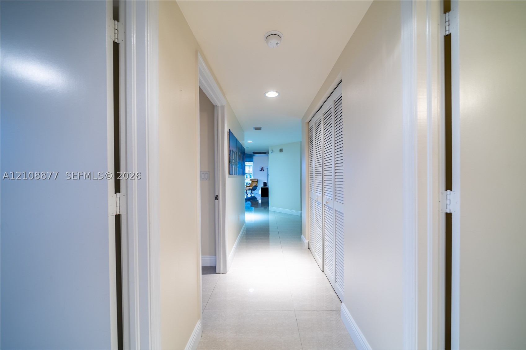 19501 W Country Club Dr #2103, Aventura FL 33180