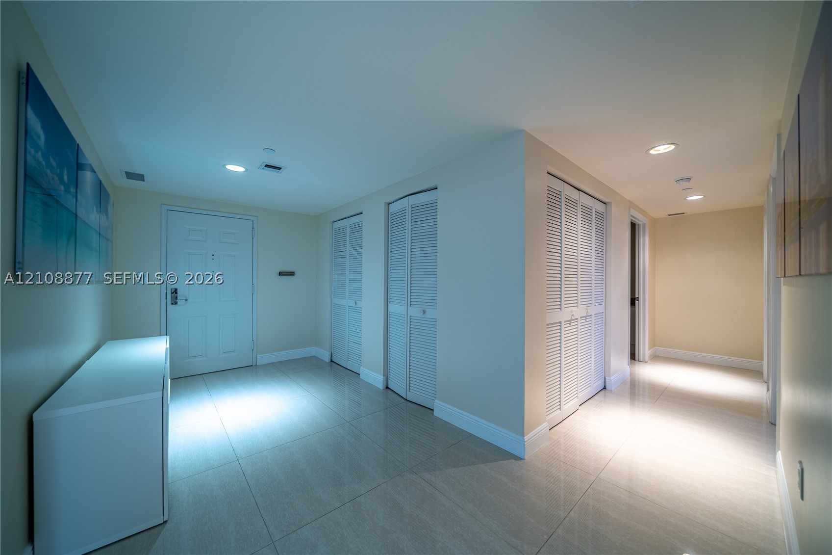 19501 W Country Club Dr #2103, Aventura FL 33180