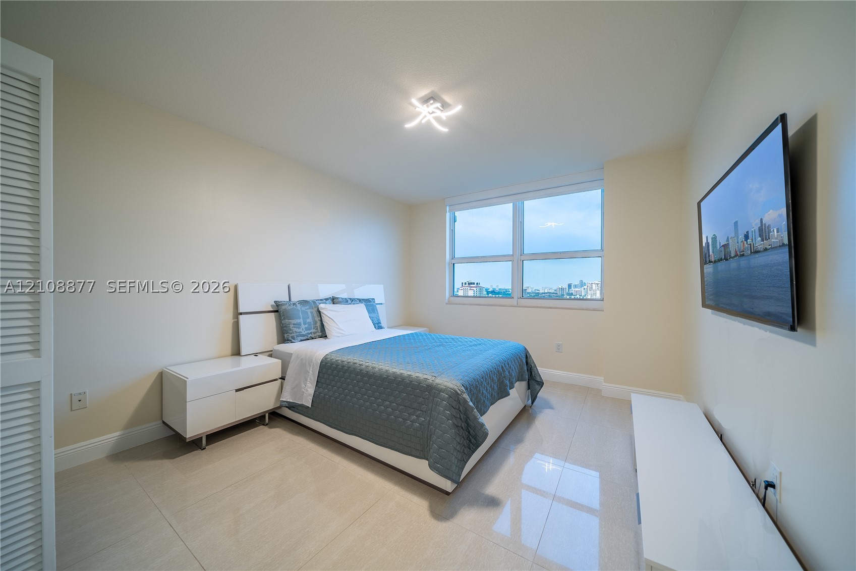 19501 W Country Club Dr #2103, Aventura FL 33180