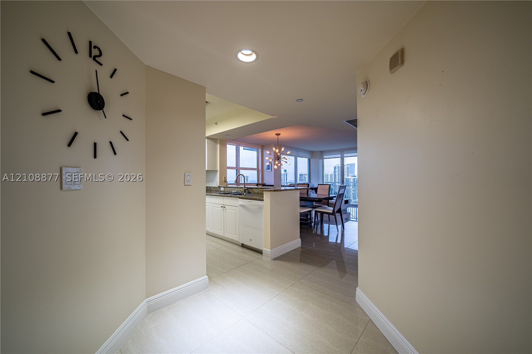 19501 W Country Club Dr #2103, Aventura FL 33180