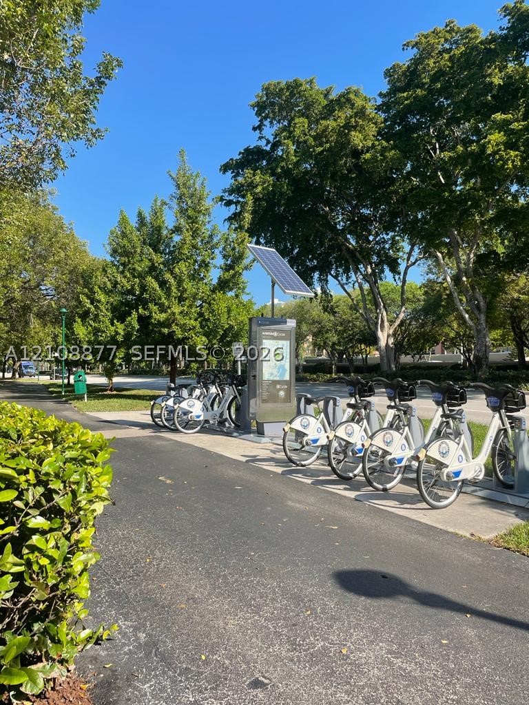 19501 W Country Club Dr #2103, Aventura FL 33180
