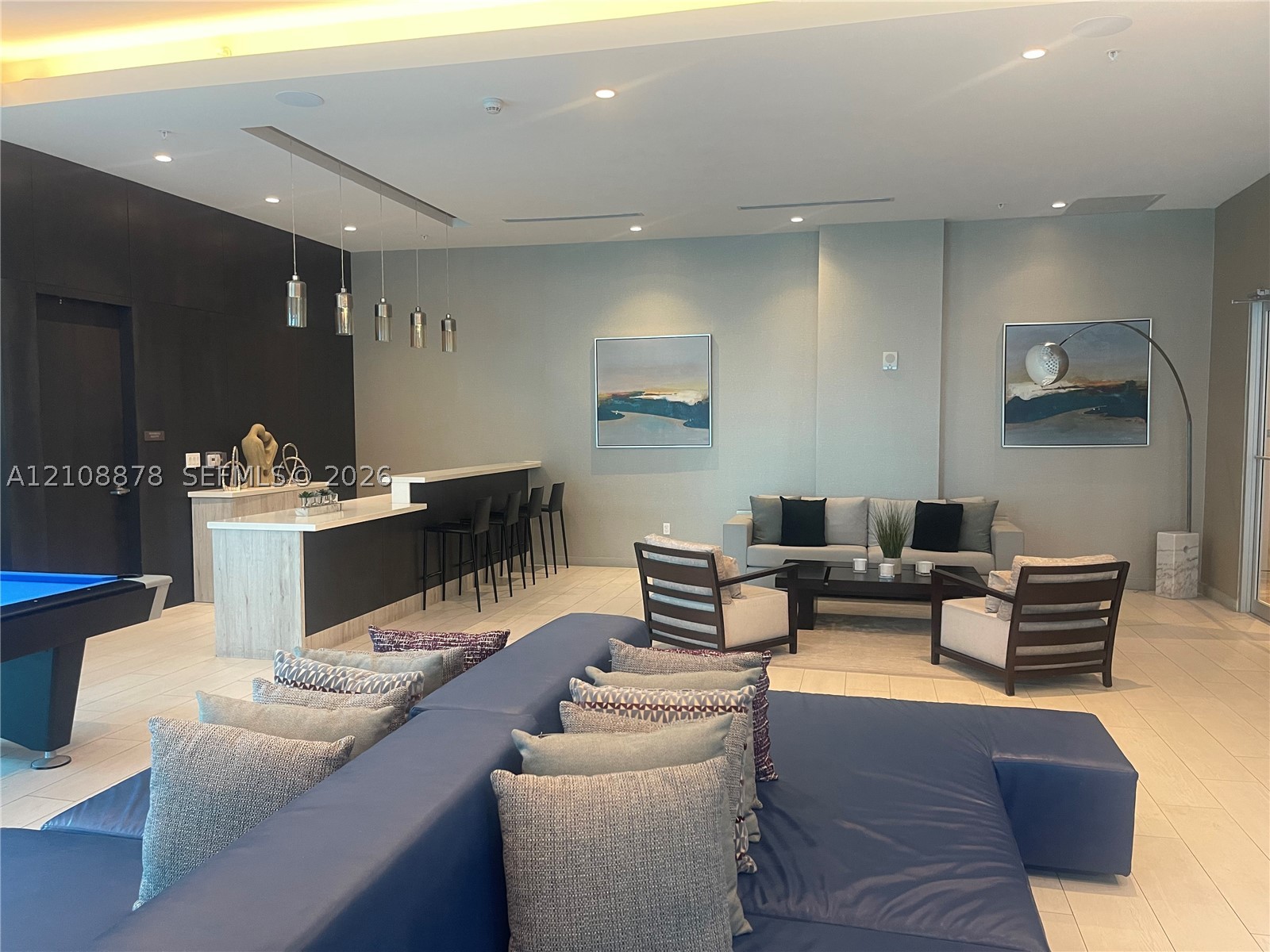 1010 SW 2nd Ave #808, Miami FL 33130