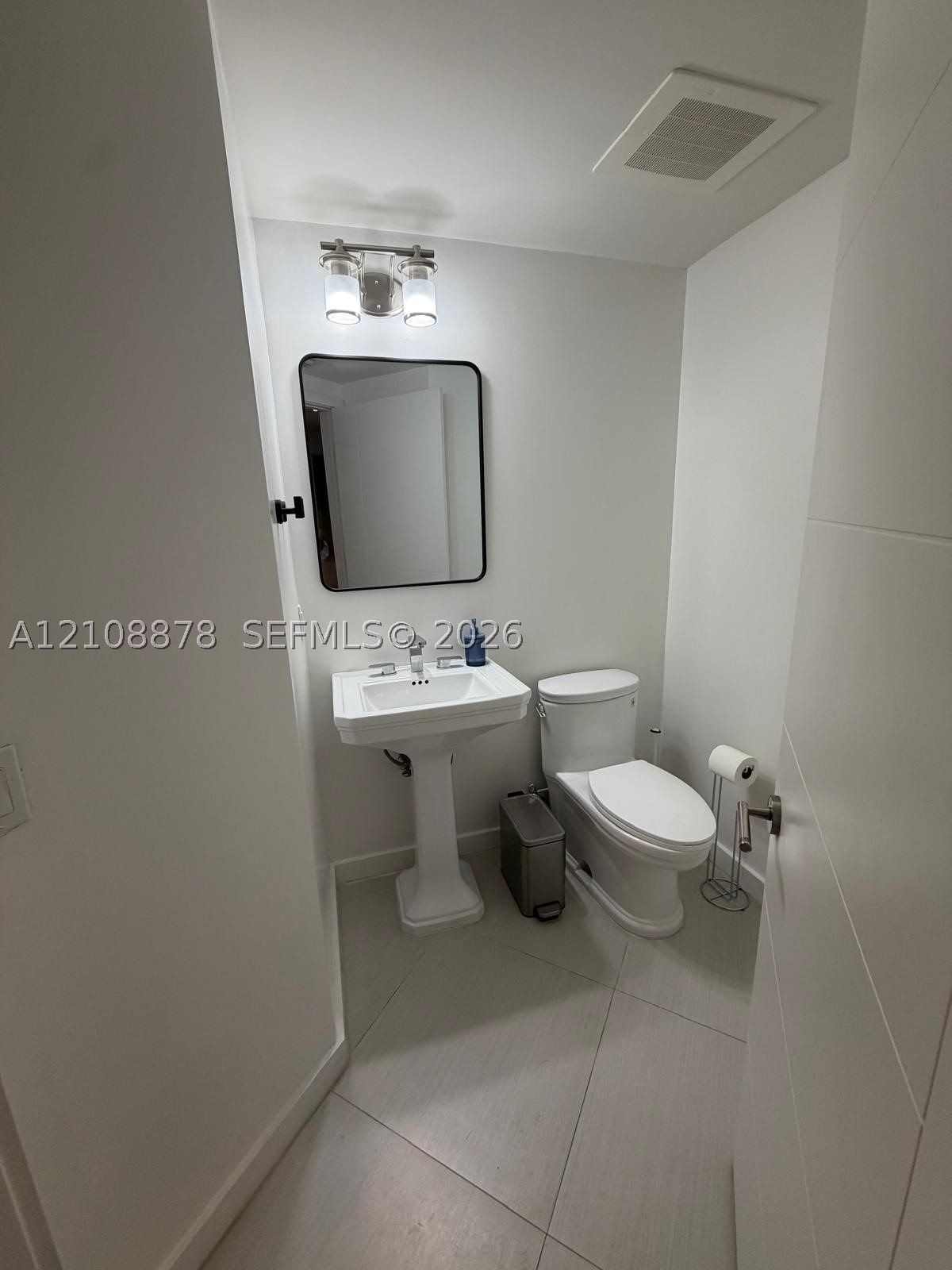 1010 SW 2nd Ave #808, Miami FL 33130