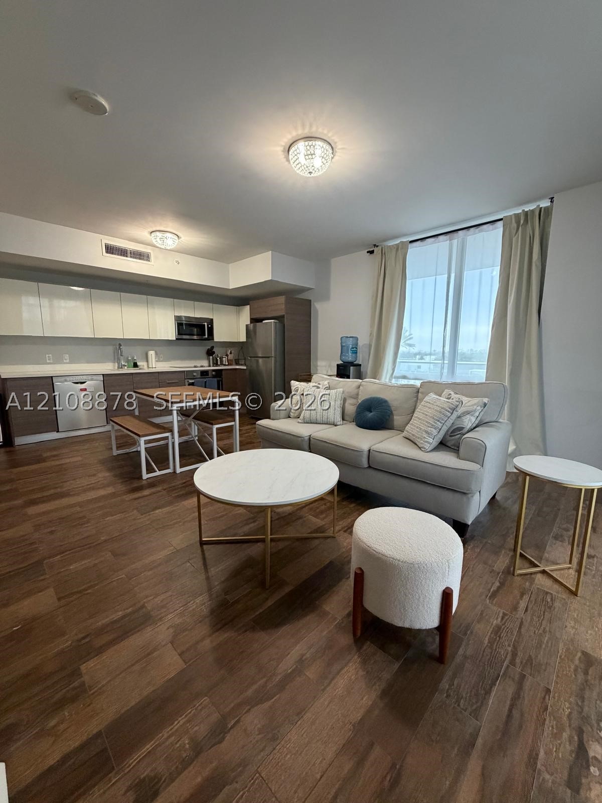1010 SW 2nd Ave #808, Miami FL 33130