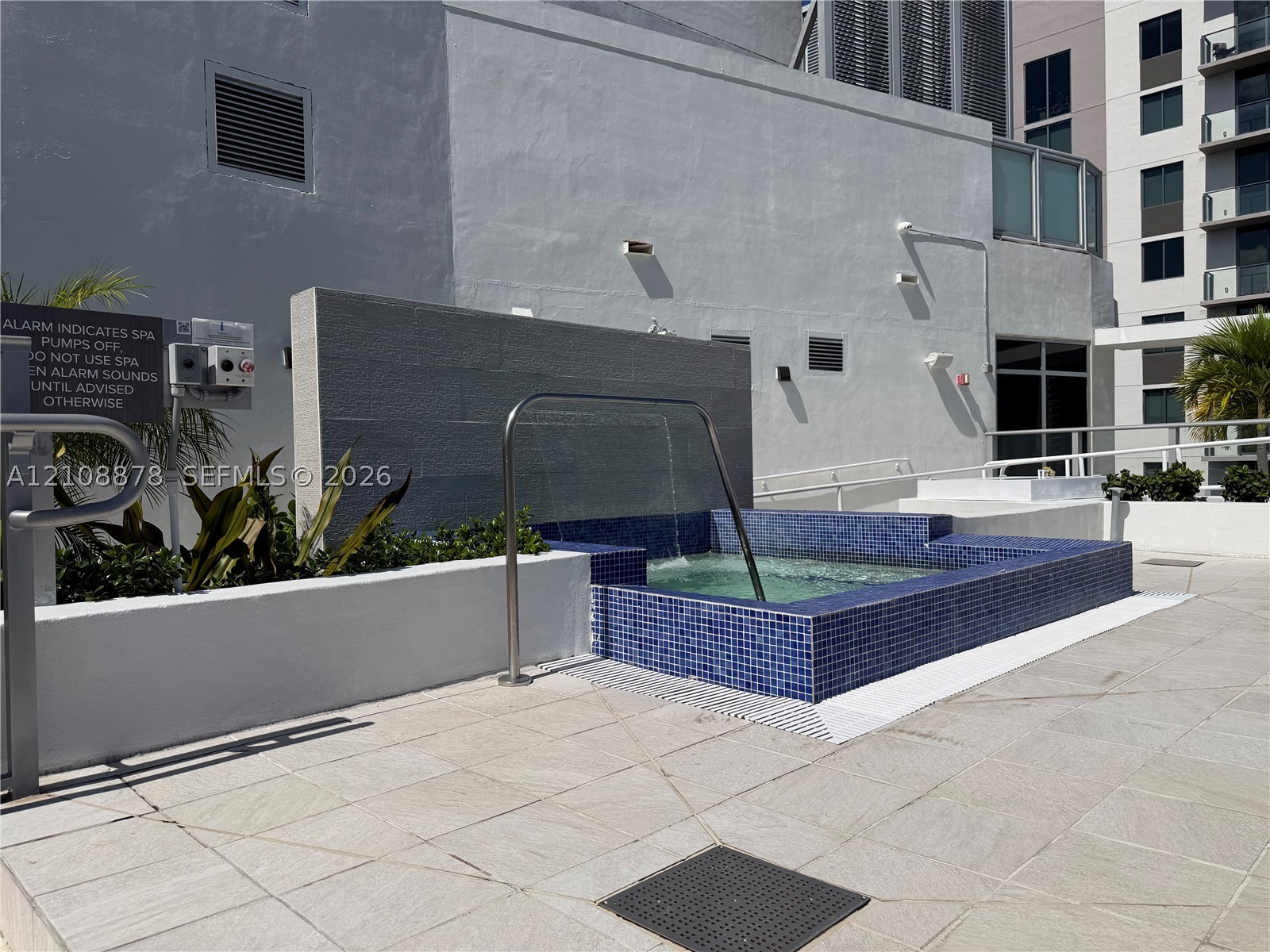 1010 SW 2nd Ave #808, Miami FL 33130
