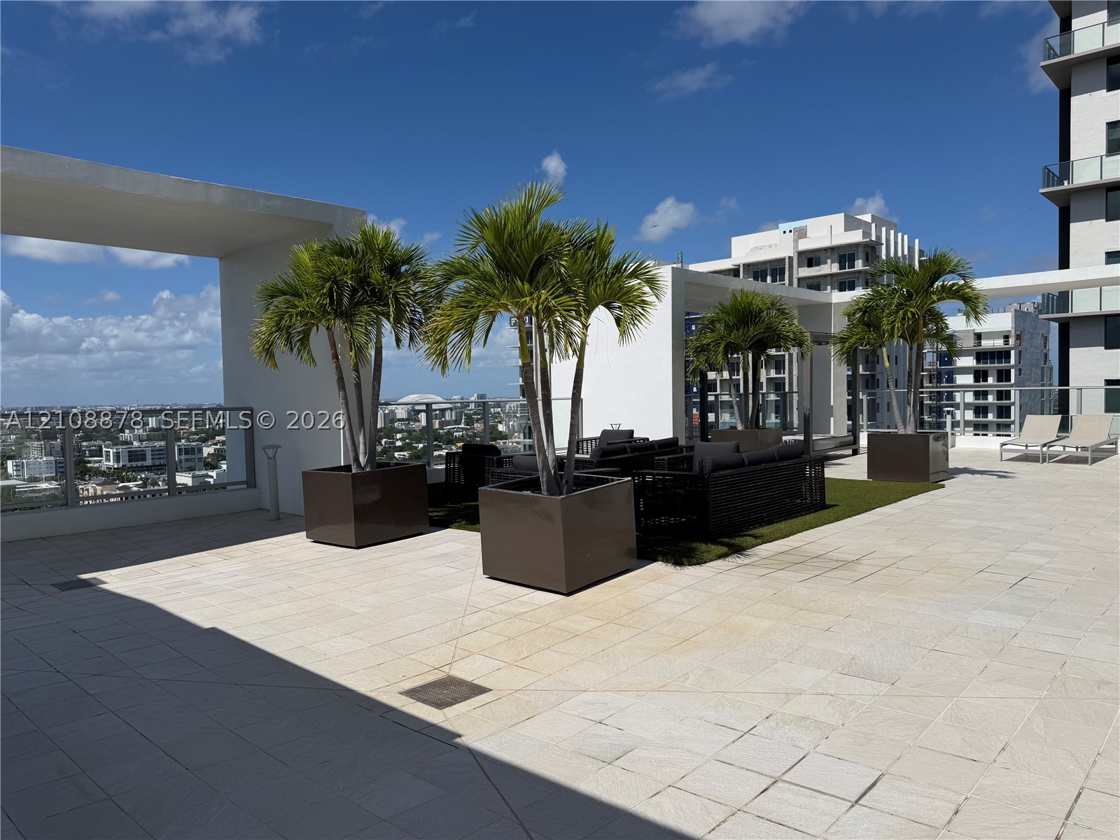 1010 SW 2nd Ave #808, Miami FL 33130