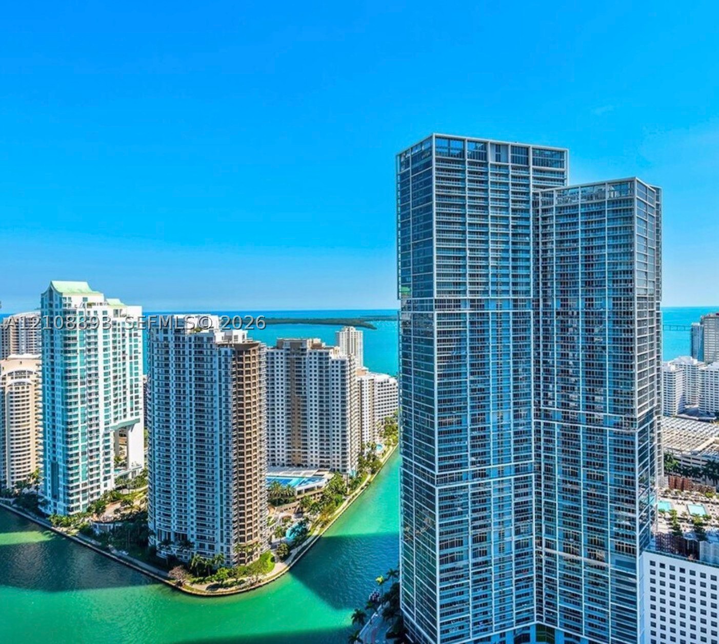 200 Biscayne Boulevard Way #3306, Miami FL 33131