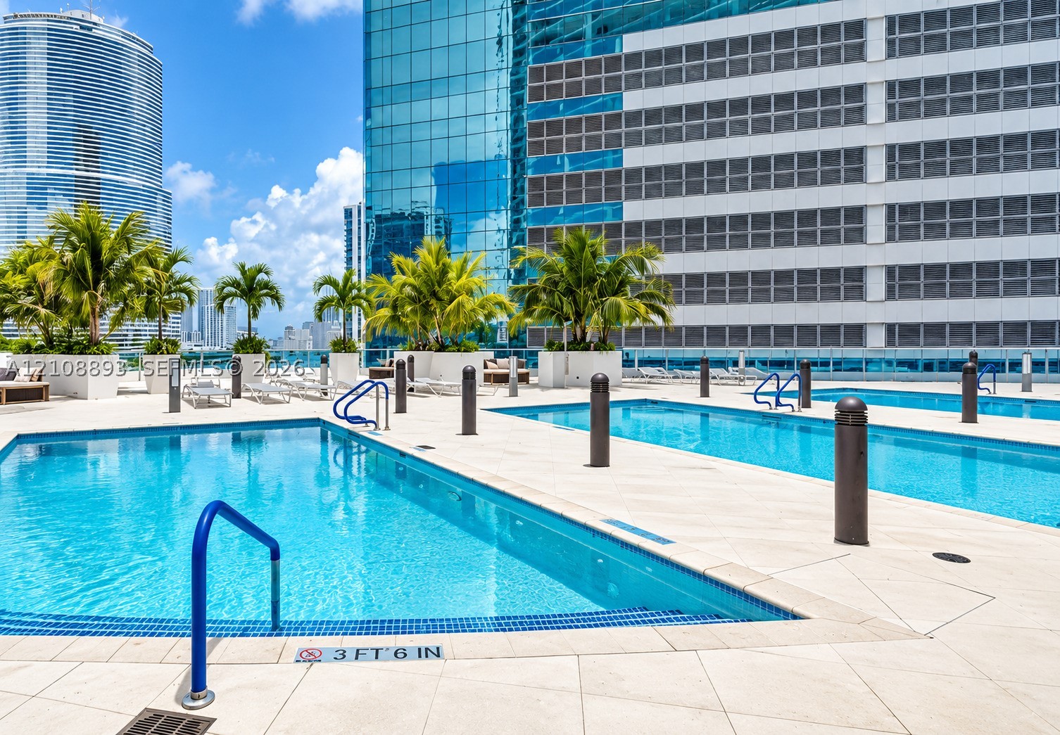 200 Biscayne Boulevard Way #3306, Miami FL 33131