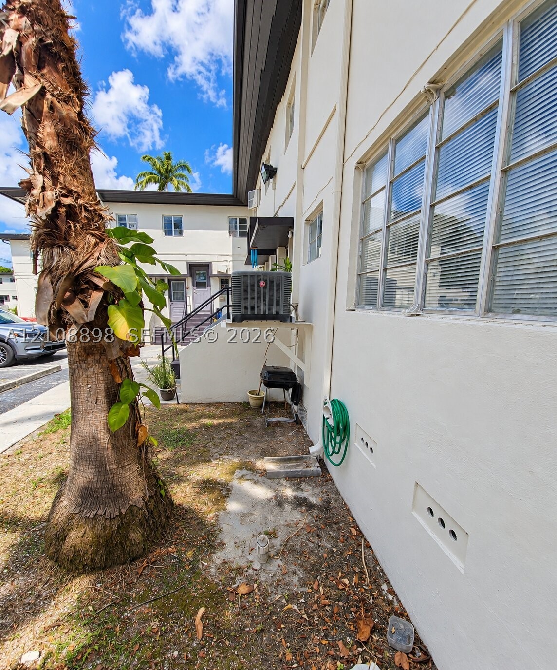 8300 Crespi Blvd #3, Miami Beach FL 33141