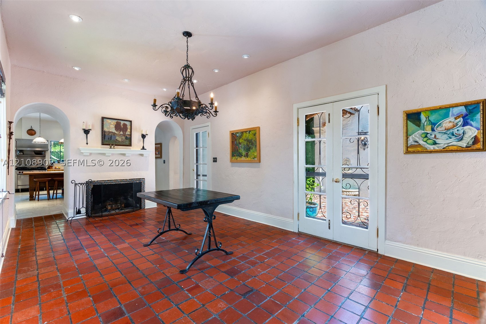 811 Navarre Ave, Coral Gables FL 33134