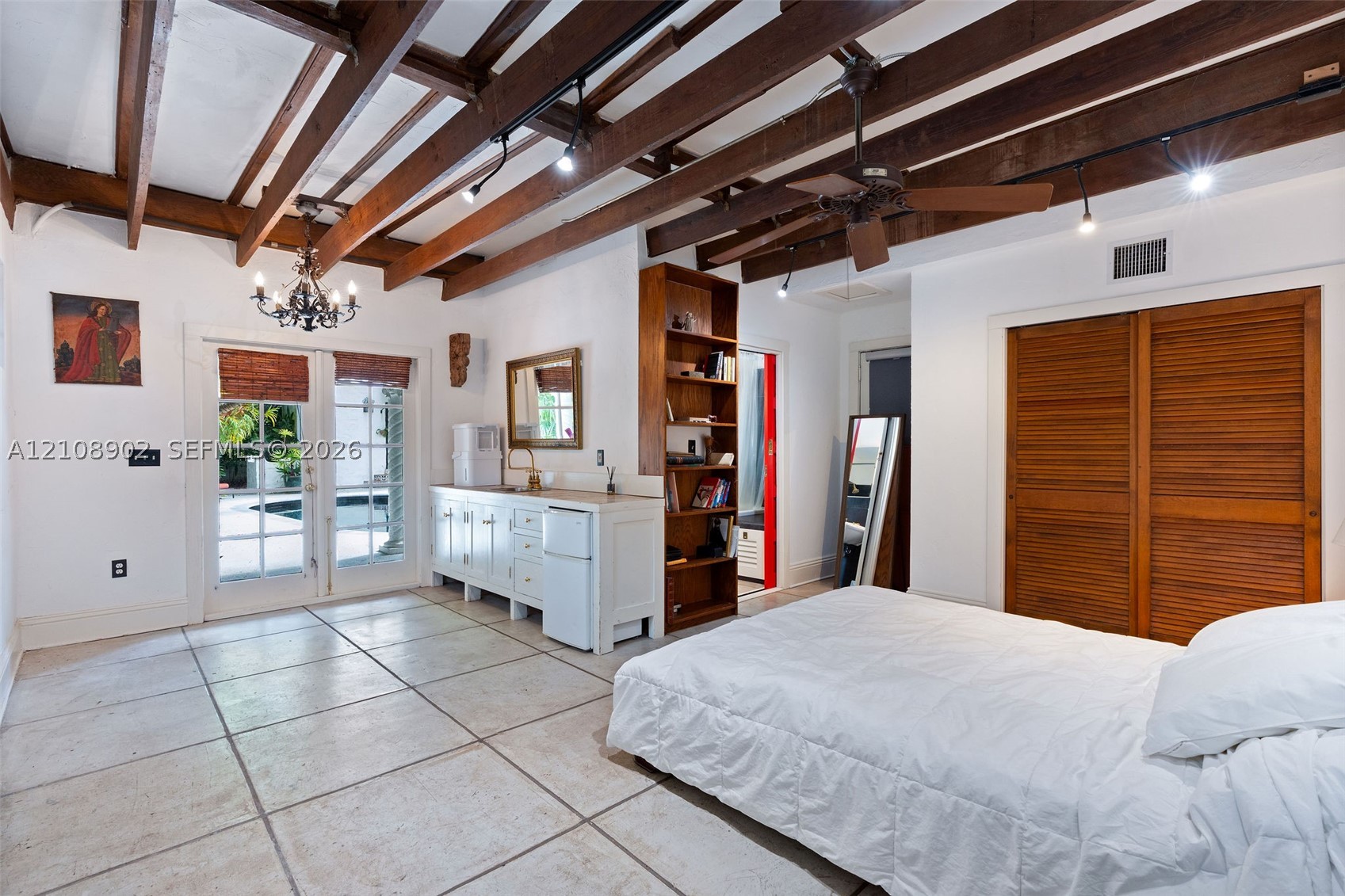 811 Navarre Ave, Coral Gables FL 33134