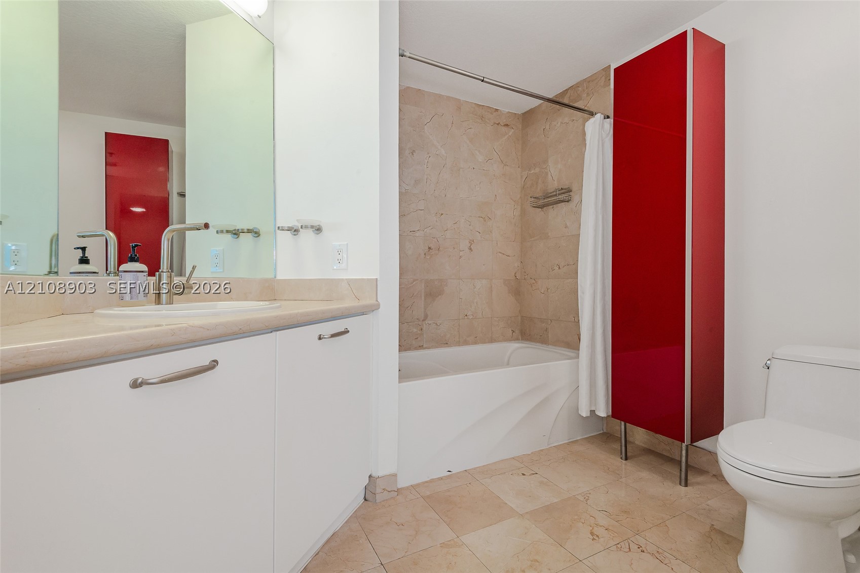 6515 Collins Ave #1509, Miami Beach FL 33141