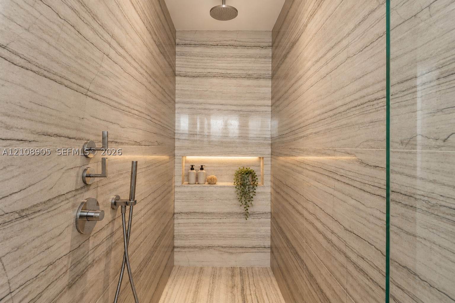 8701 Collins Ave #606, Miami Beach FL 33154