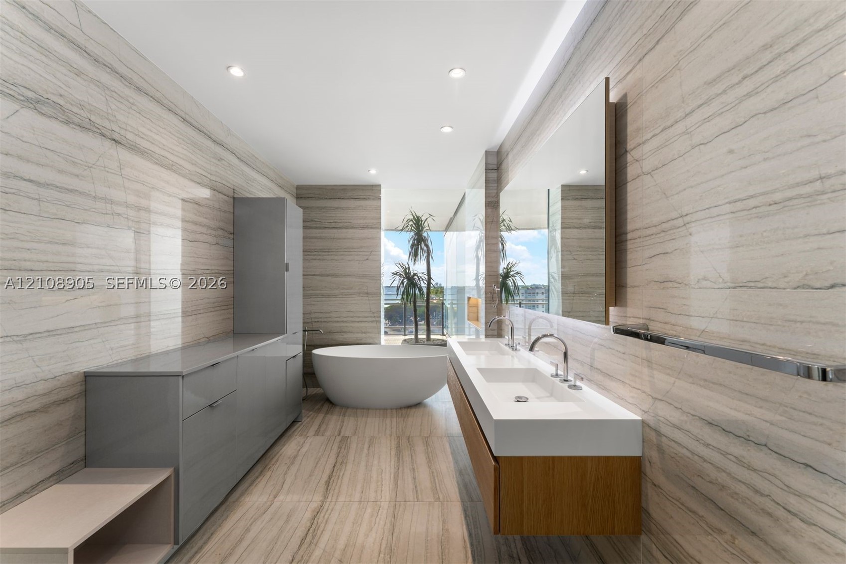 8701 Collins Ave #606, Miami Beach FL 33154
