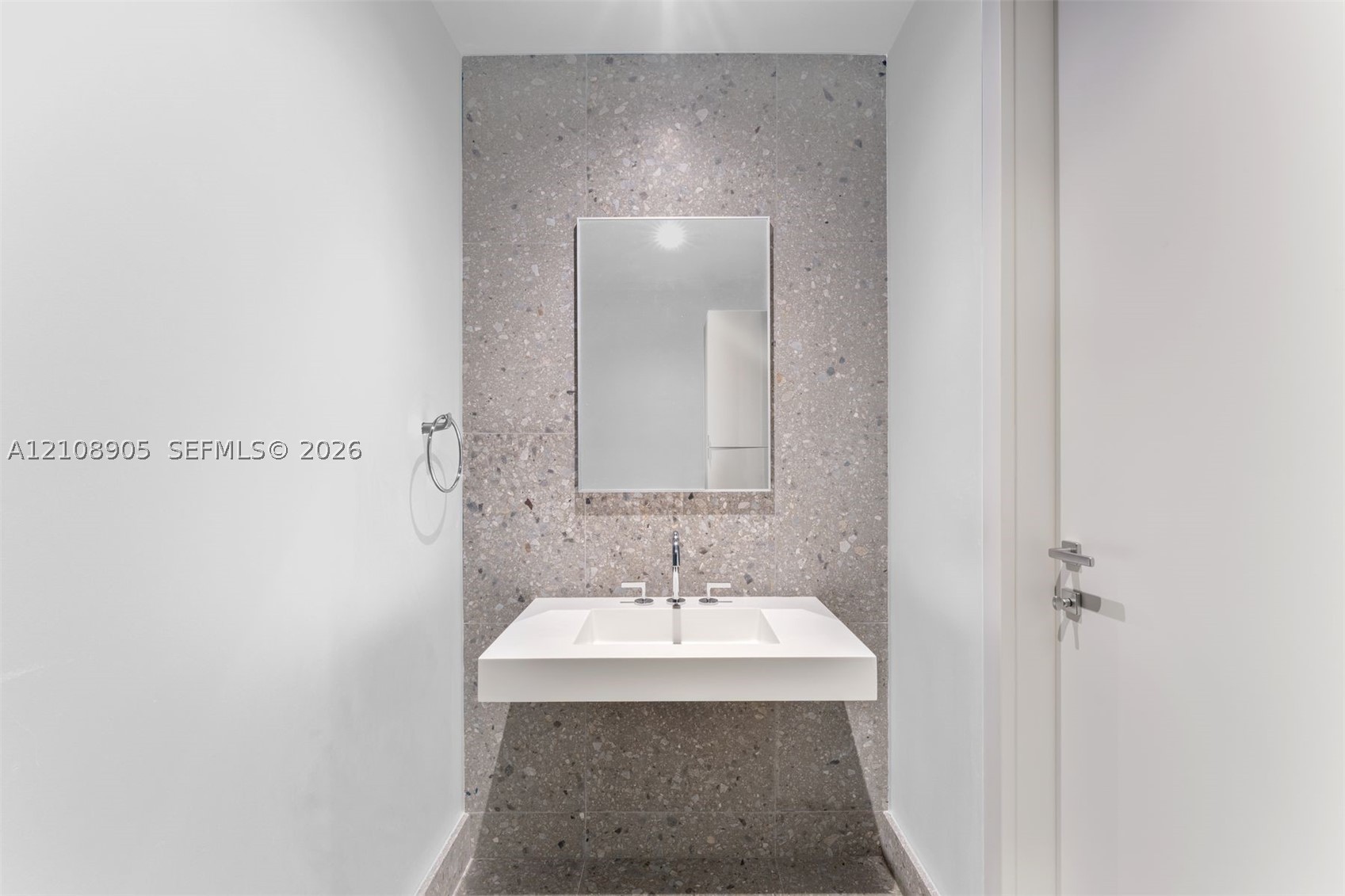 8701 Collins Ave #606, Miami Beach FL 33154