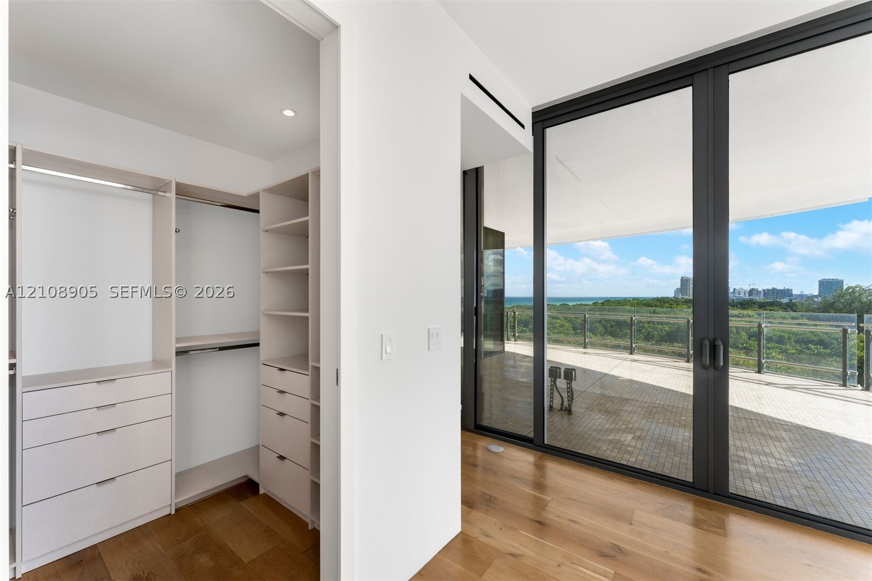 8701 Collins Ave #606, Miami Beach FL 33154