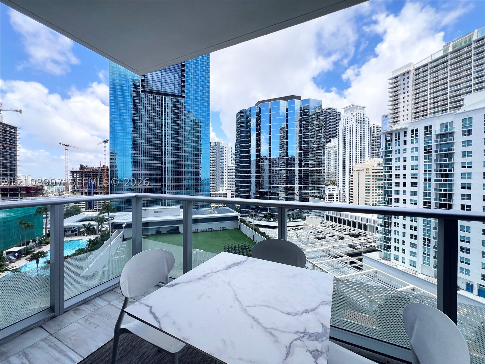 1300 Brickell Bay Dr #1813, Miami FL 33131