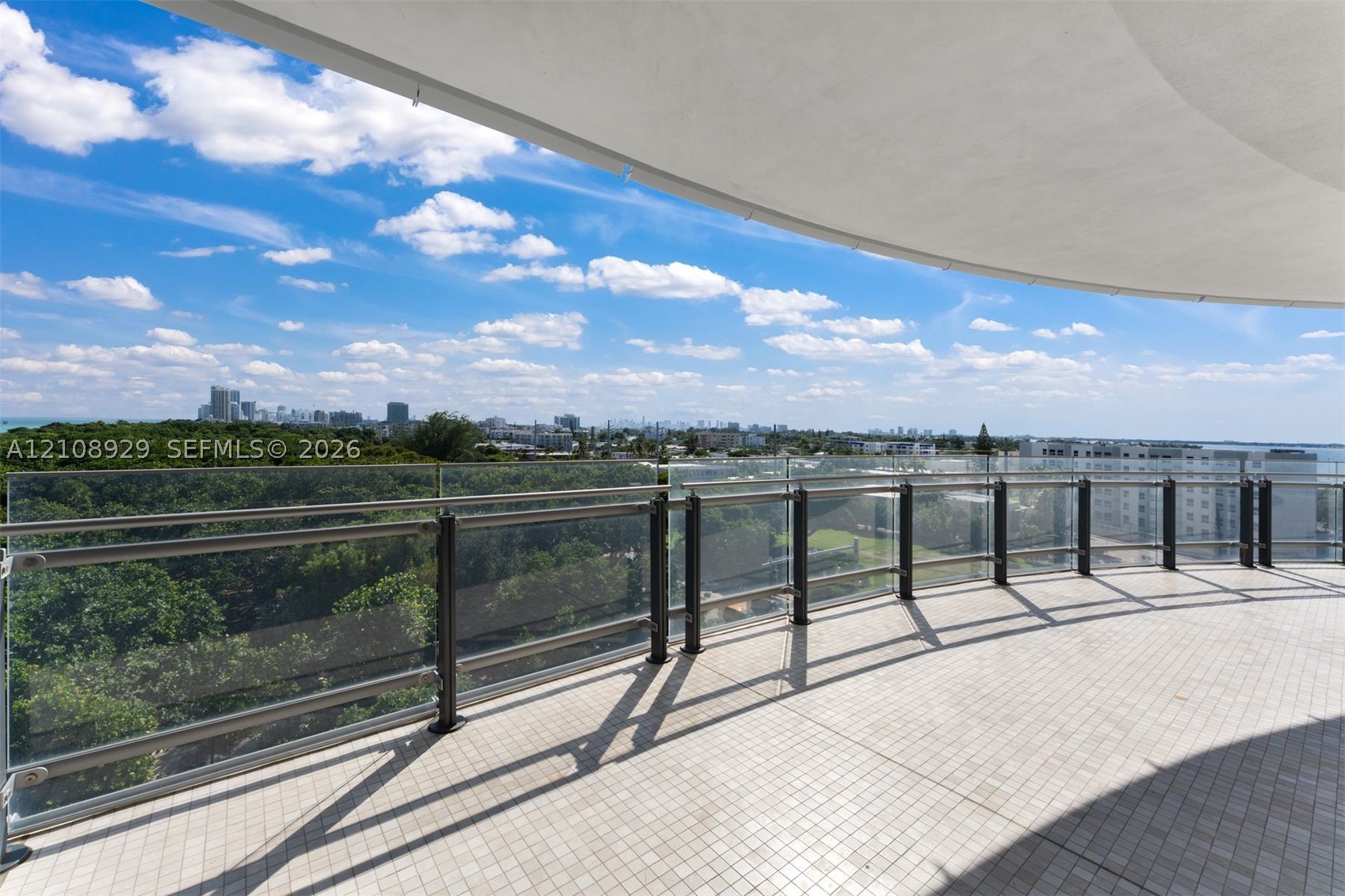 8701 Collins Ave #606, Miami Beach FL 33154