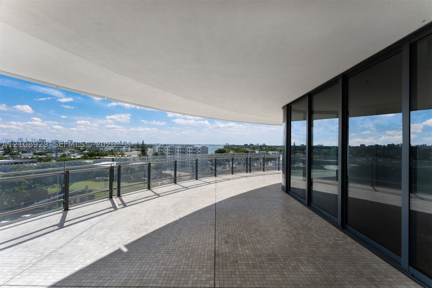 8701 Collins Ave #606, Miami Beach FL 33154