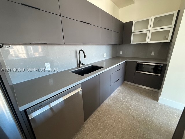 10 SW South River Dr #PHI03, Miami FL 33130
