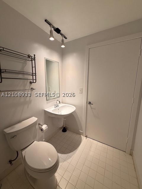 10 SW South River Dr #PHI03, Miami FL 33130