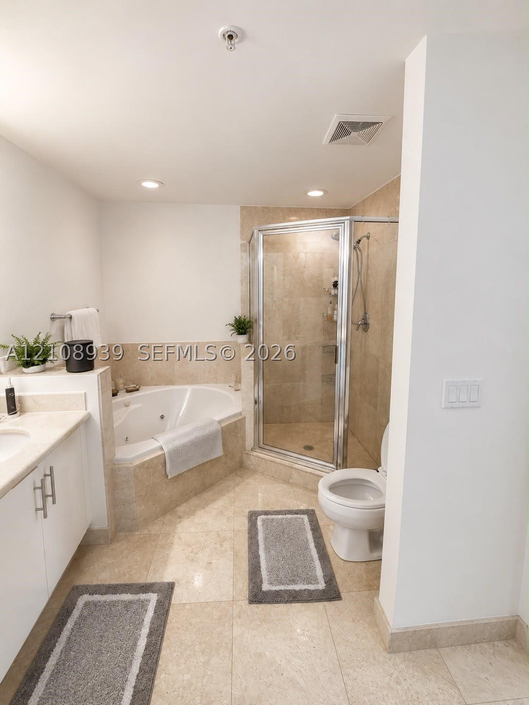North Bay Village FL 33141 - A12108939