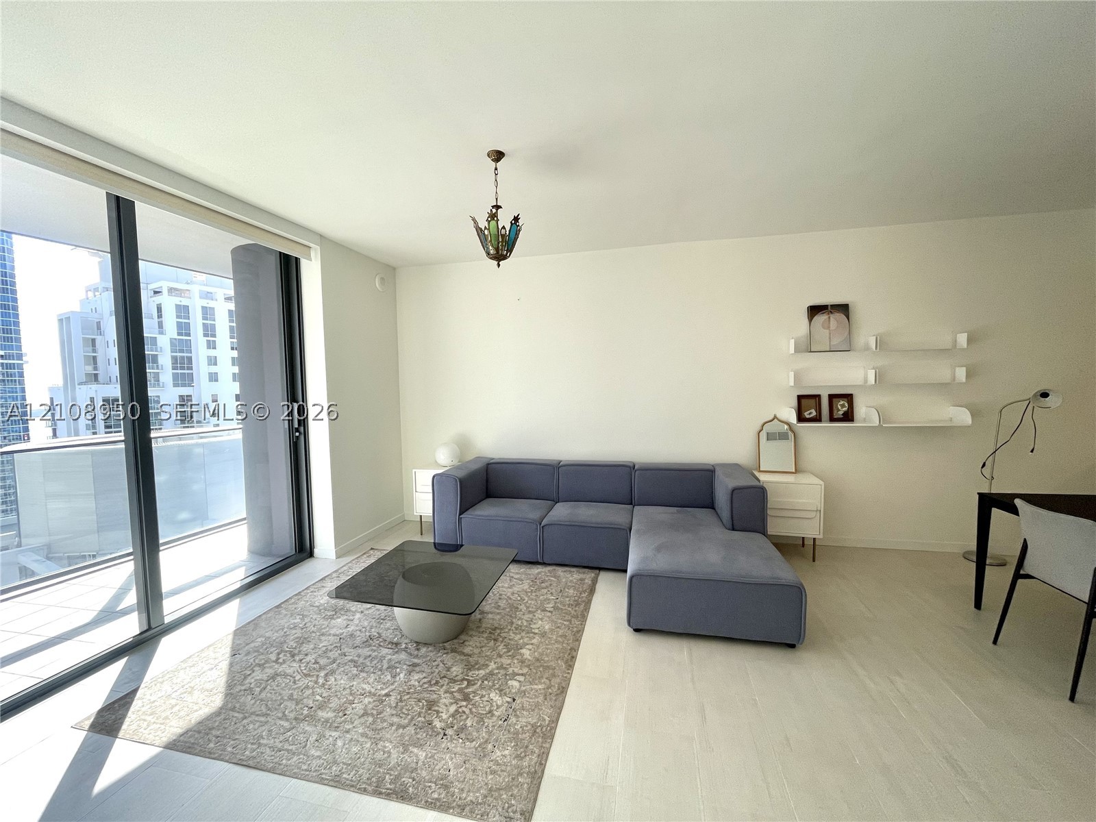1000 Brickell Plz #4303, Miami FL 33131