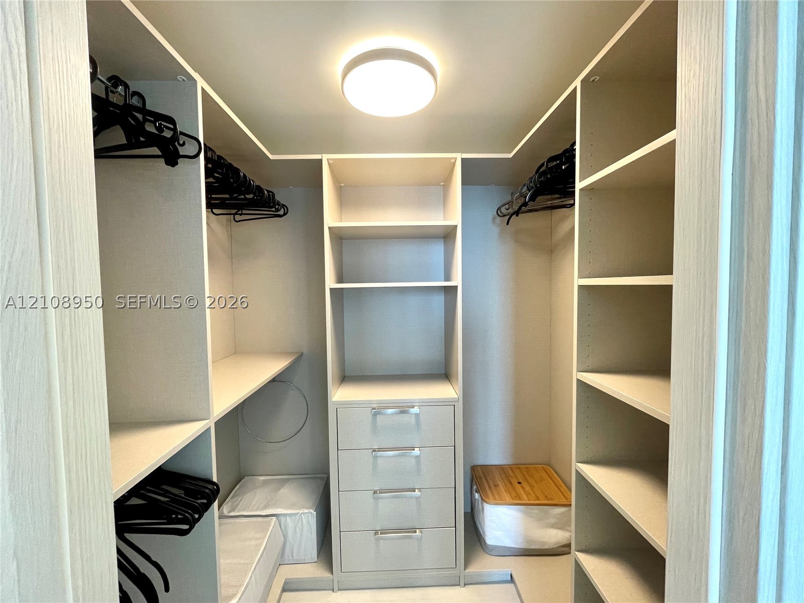 1000 Brickell Plz #4303, Miami FL 33131