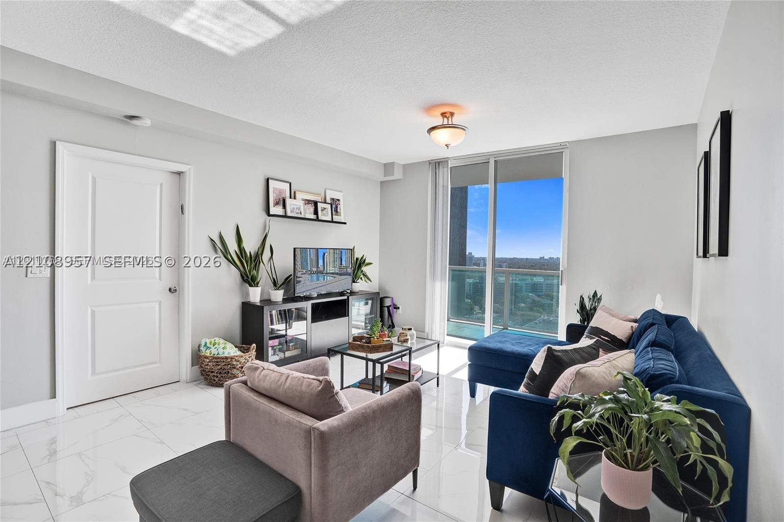 1250 S Miami Ave #2103, Miami FL 33130