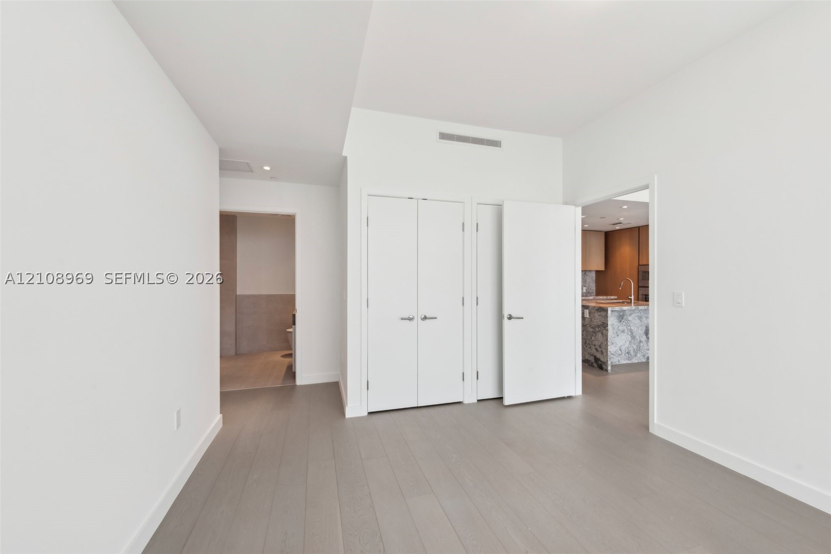 500 Alton Rd. #3004, Miami Beach FL 33139
