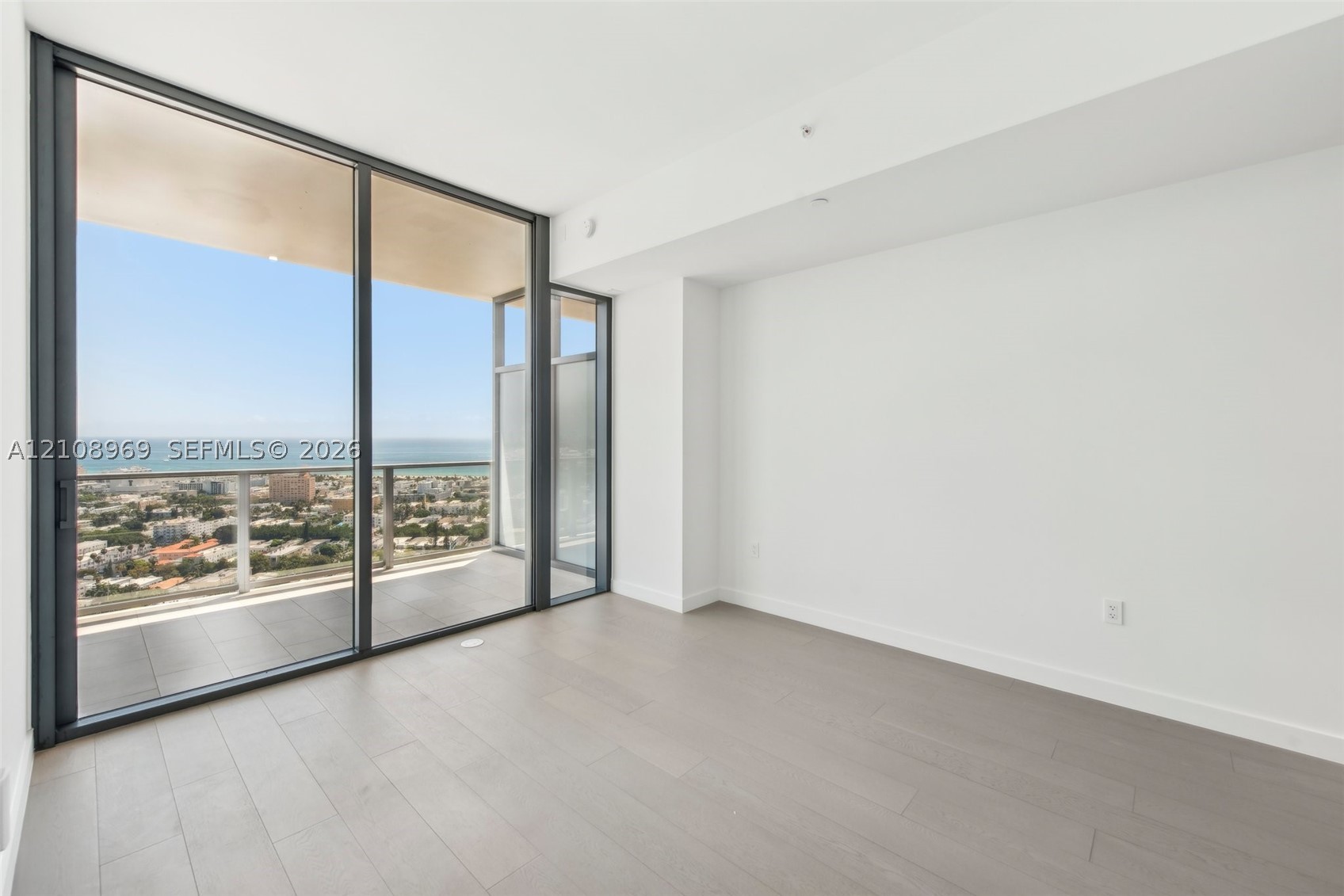 500 Alton Rd. #3004, Miami Beach FL 33139