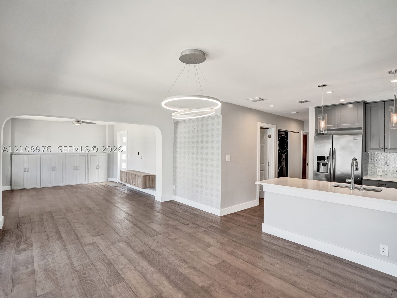 525 SW 12th St, Fort Lauderdale FL 33315
