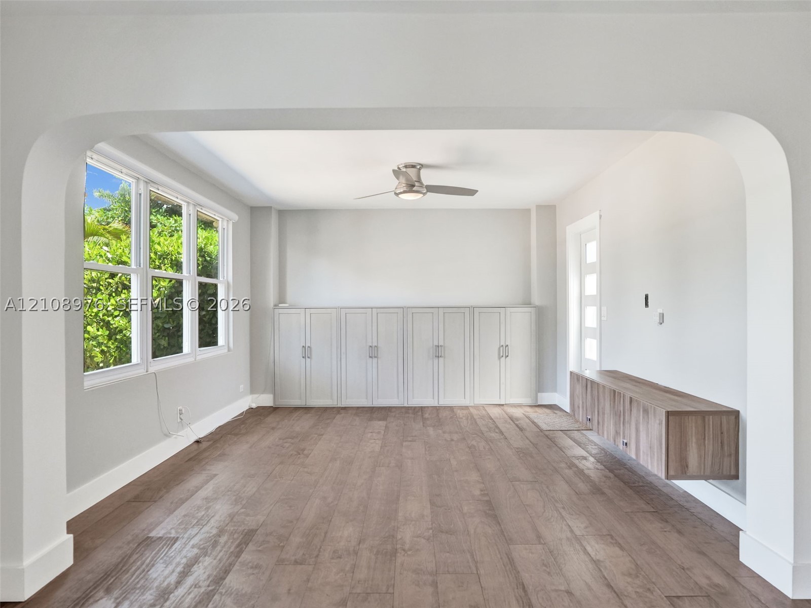 525 SW 12th St, Fort Lauderdale FL 33315