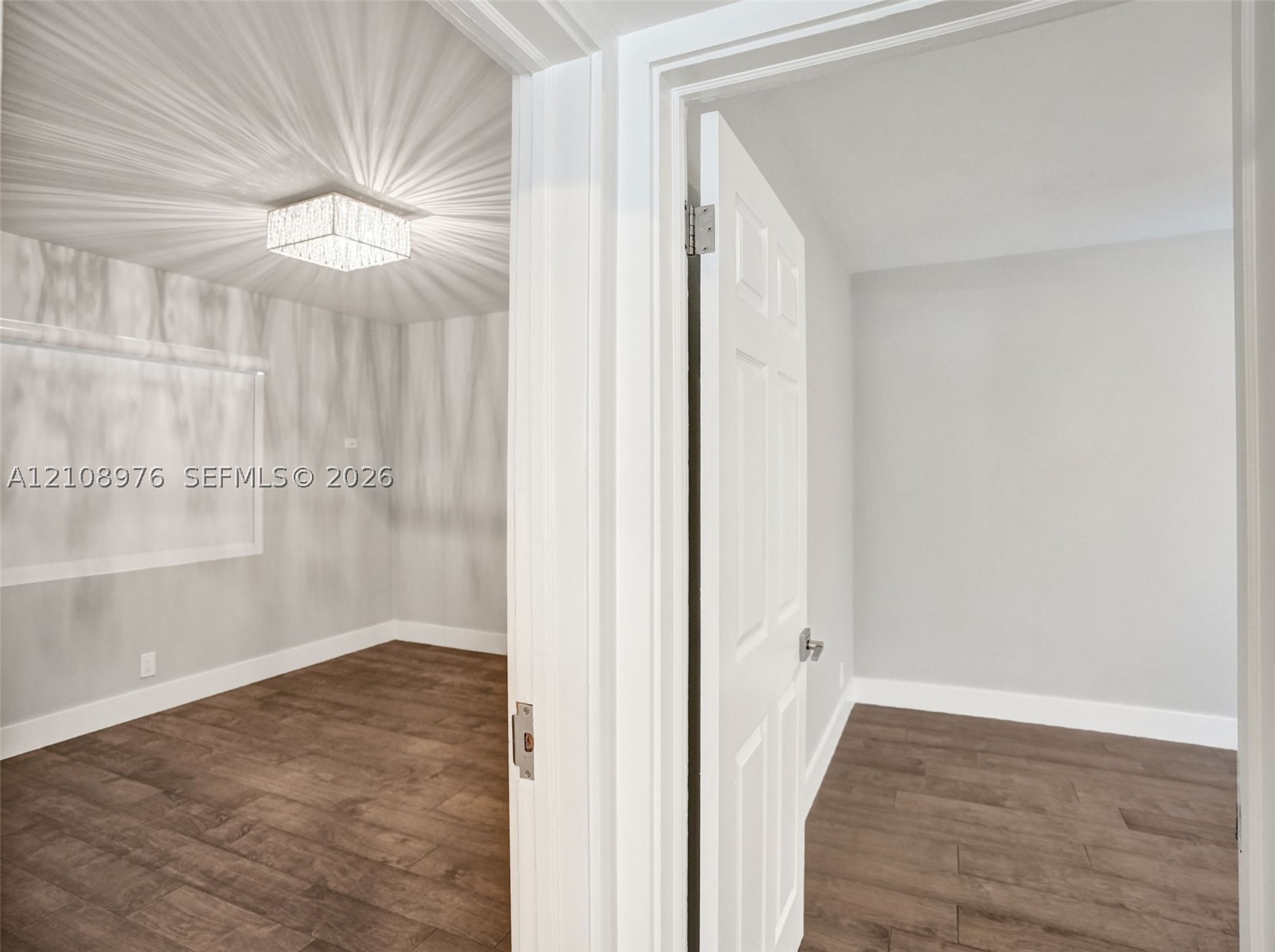 525 SW 12th St, Fort Lauderdale FL 33315