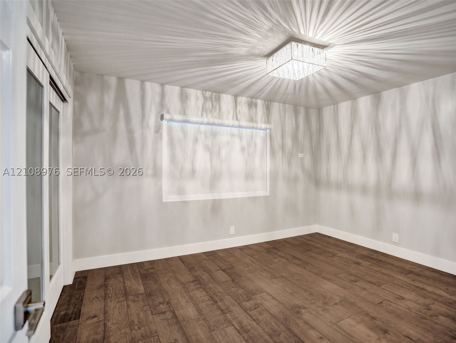 525 SW 12th St, Fort Lauderdale FL 33315