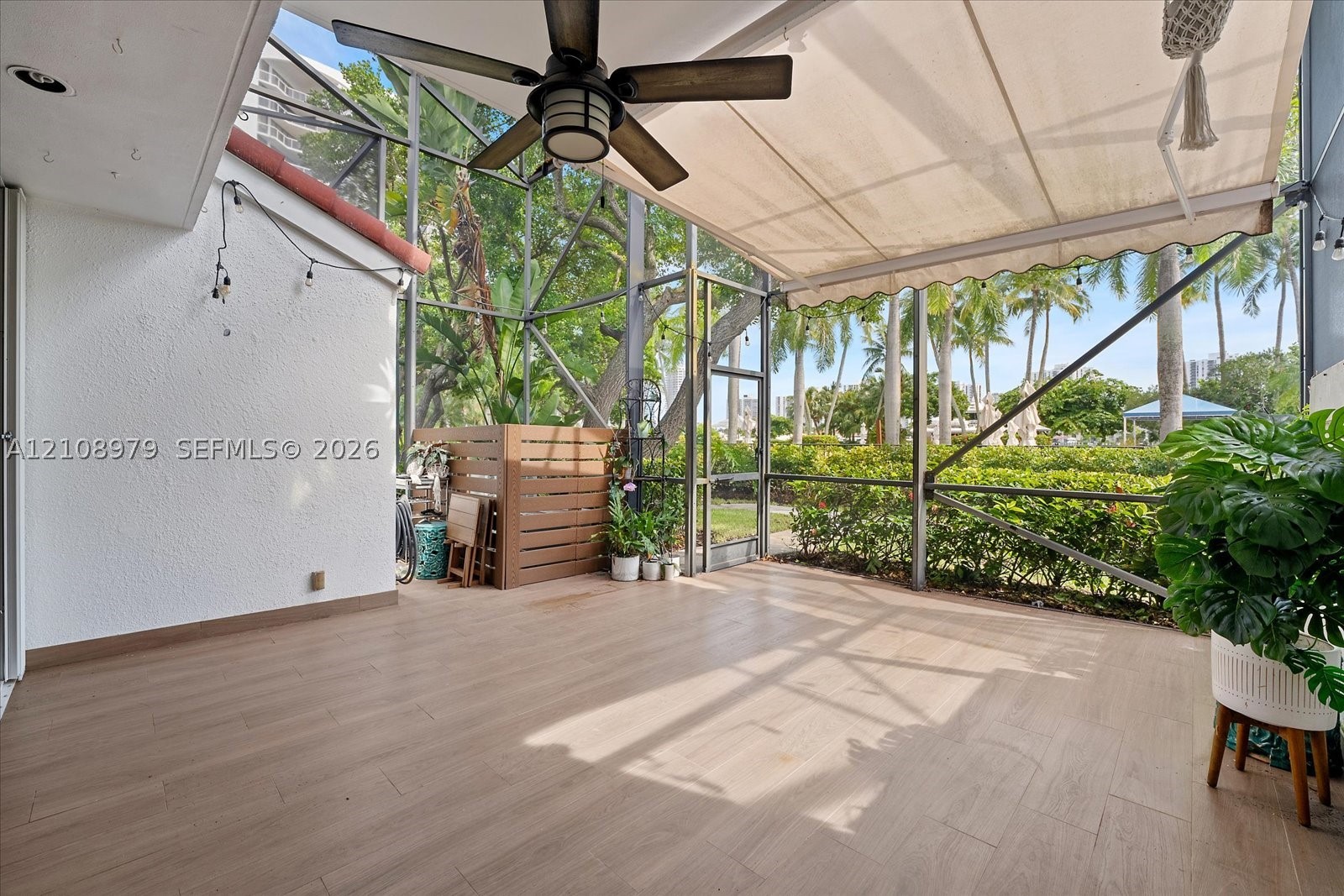 3602 Yacht Club Dr #405, Aventura FL 33180