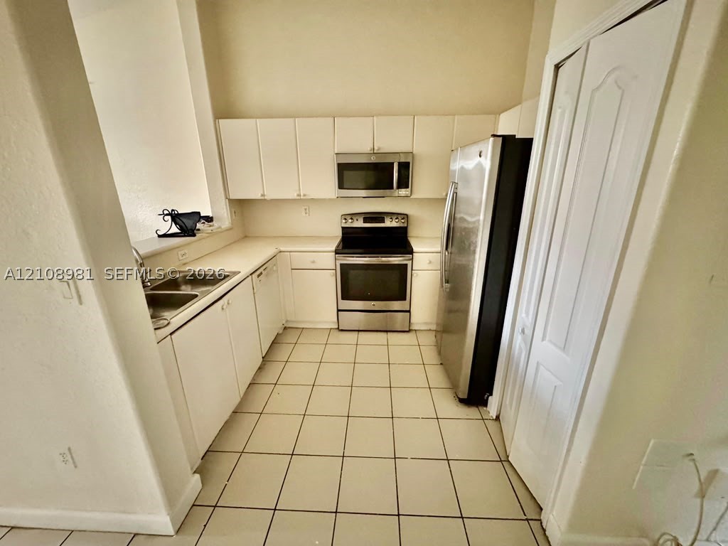 2650 SE 16th Ter #203, Homestead FL 33035