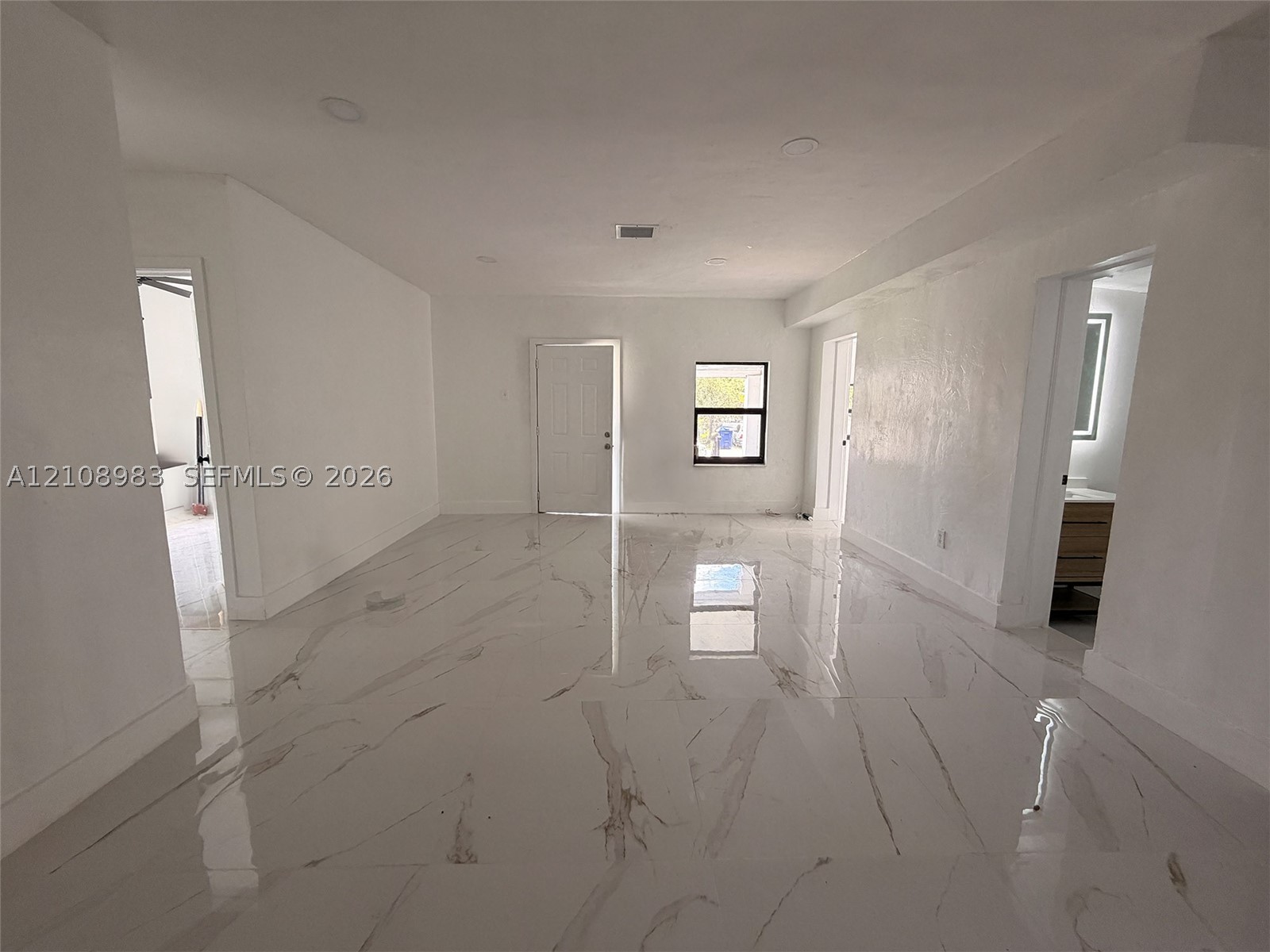 1261 NW 45th St #1261, Miami FL 33142