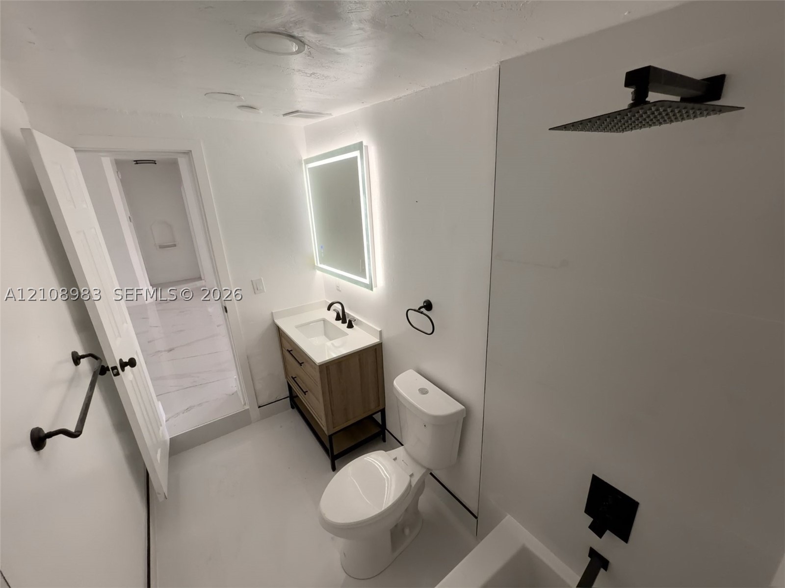 1261 NW 45th St #1261, Miami FL 33142