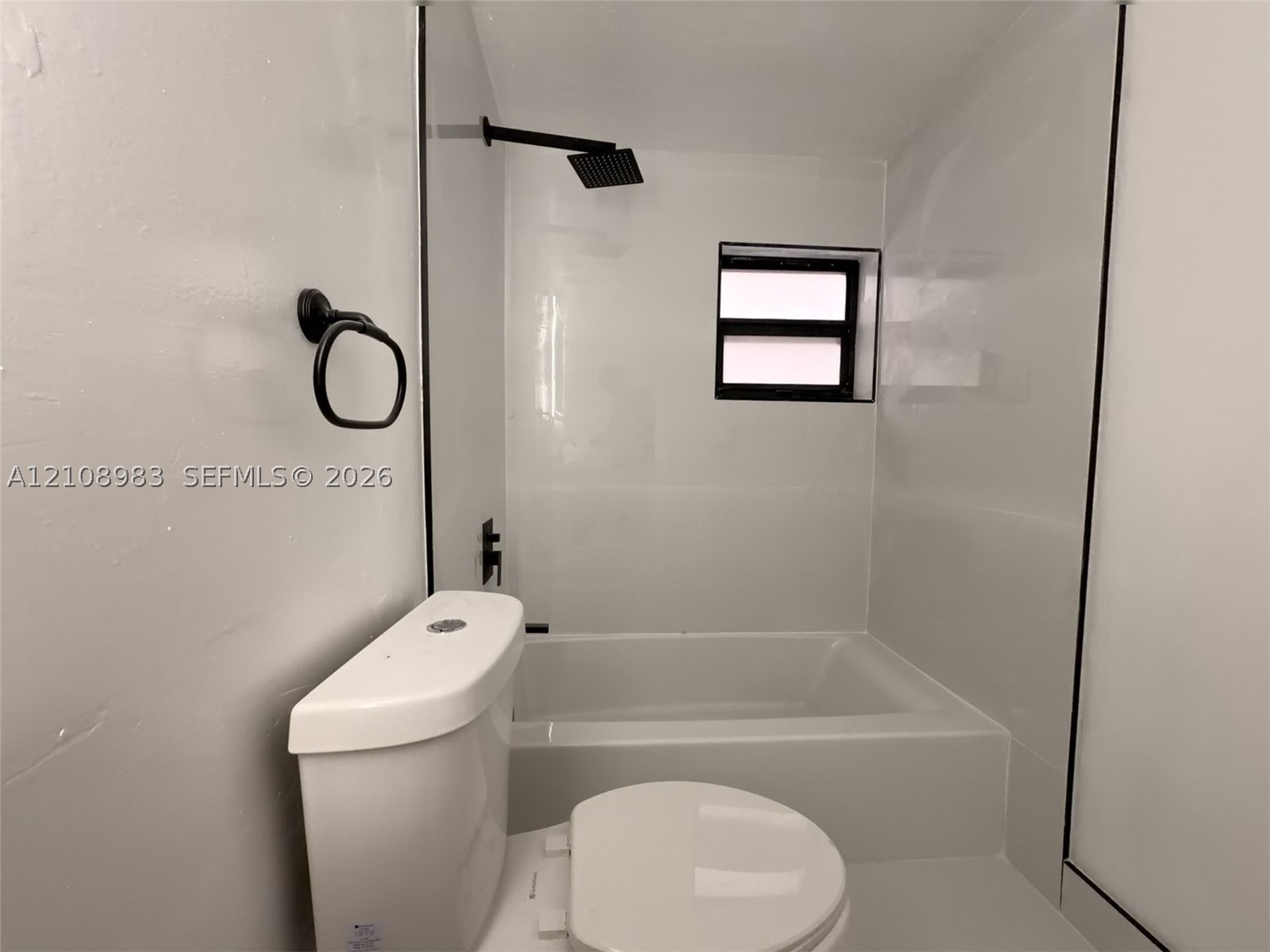 1261 NW 45th St #1261, Miami FL 33142