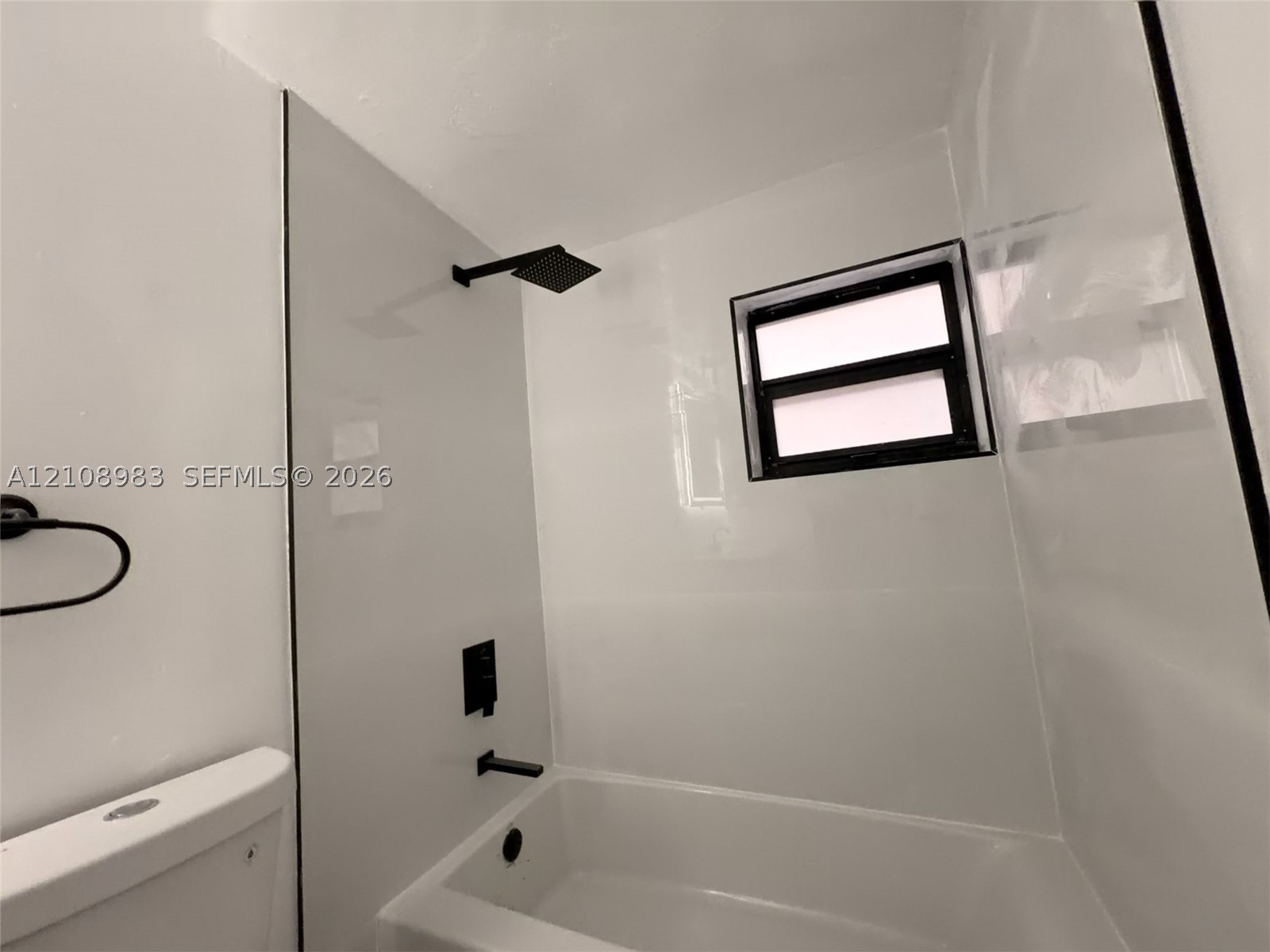 1261 NW 45th St #1261, Miami FL 33142