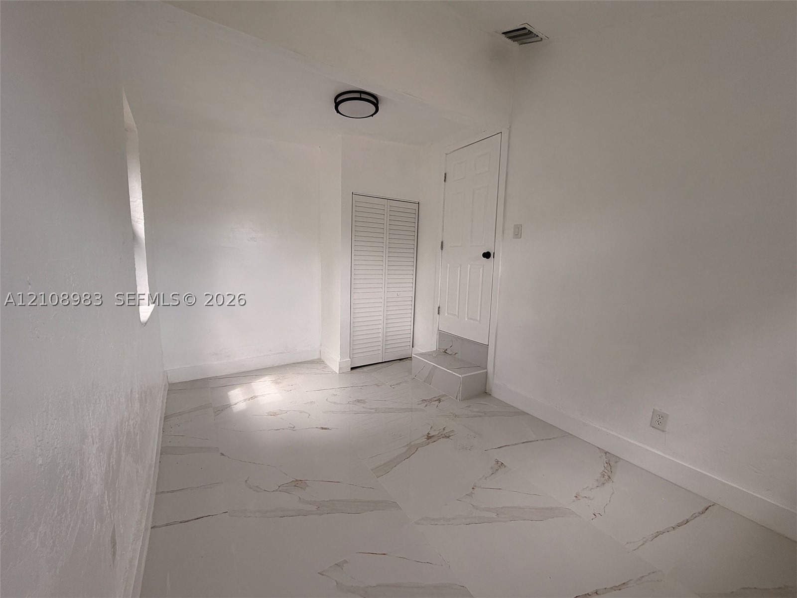 1261 NW 45th St #1261, Miami FL 33142